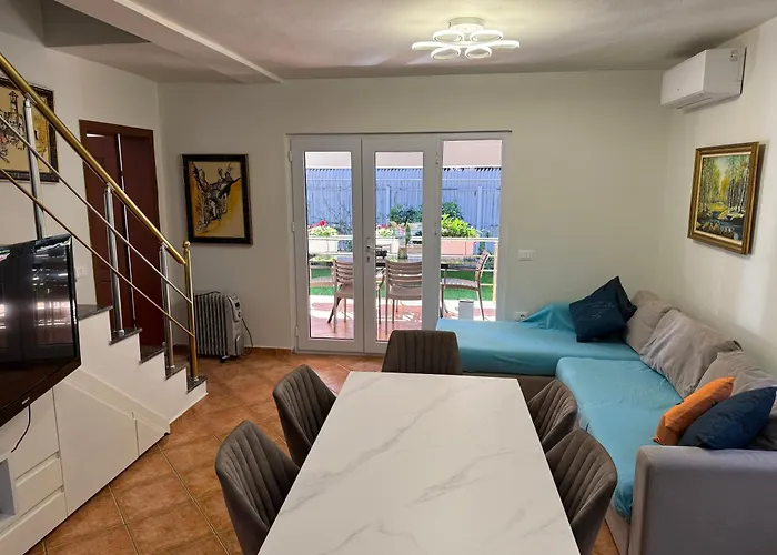 Forest - Middle Of Forest & Near The